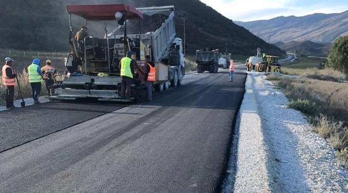 Perfundon segmenti i pare i rruges se Lumit te Vlores: Nis puna per te dytin
